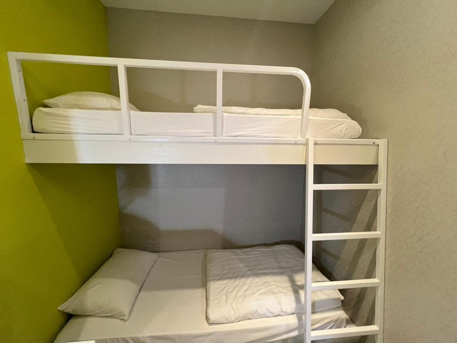 Check Inn Express New Taipei Tamsui Habitación foto